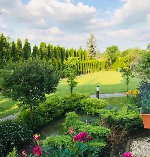 Luxury - Jessapart Walendia